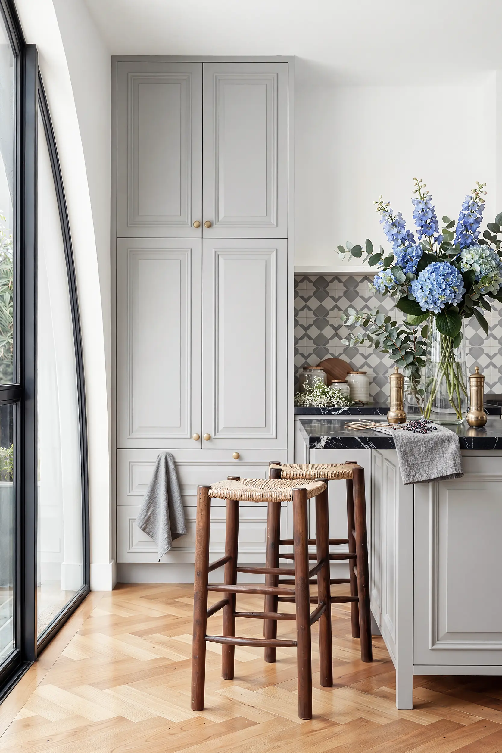 Кухня БОТТИЧЕЛЛИ серая