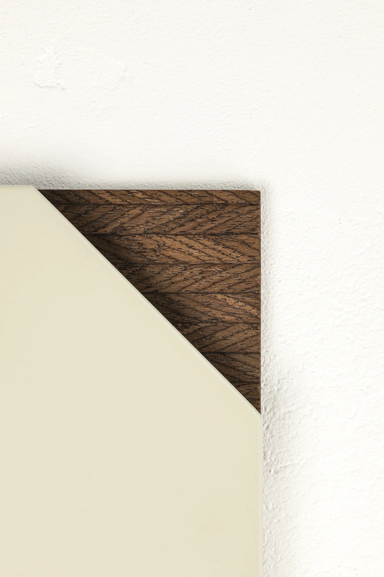 Ручка фасада МАЛЕВИЧ УГЛОВОЙ ОТКРЫТЫЙ ТРЕУГОЛЬНИК Ручка фасада МАЛЕВИЧ УГЛОВОЙ ОТКРЫТЫЙ ТРЕУГОЛЬНИК