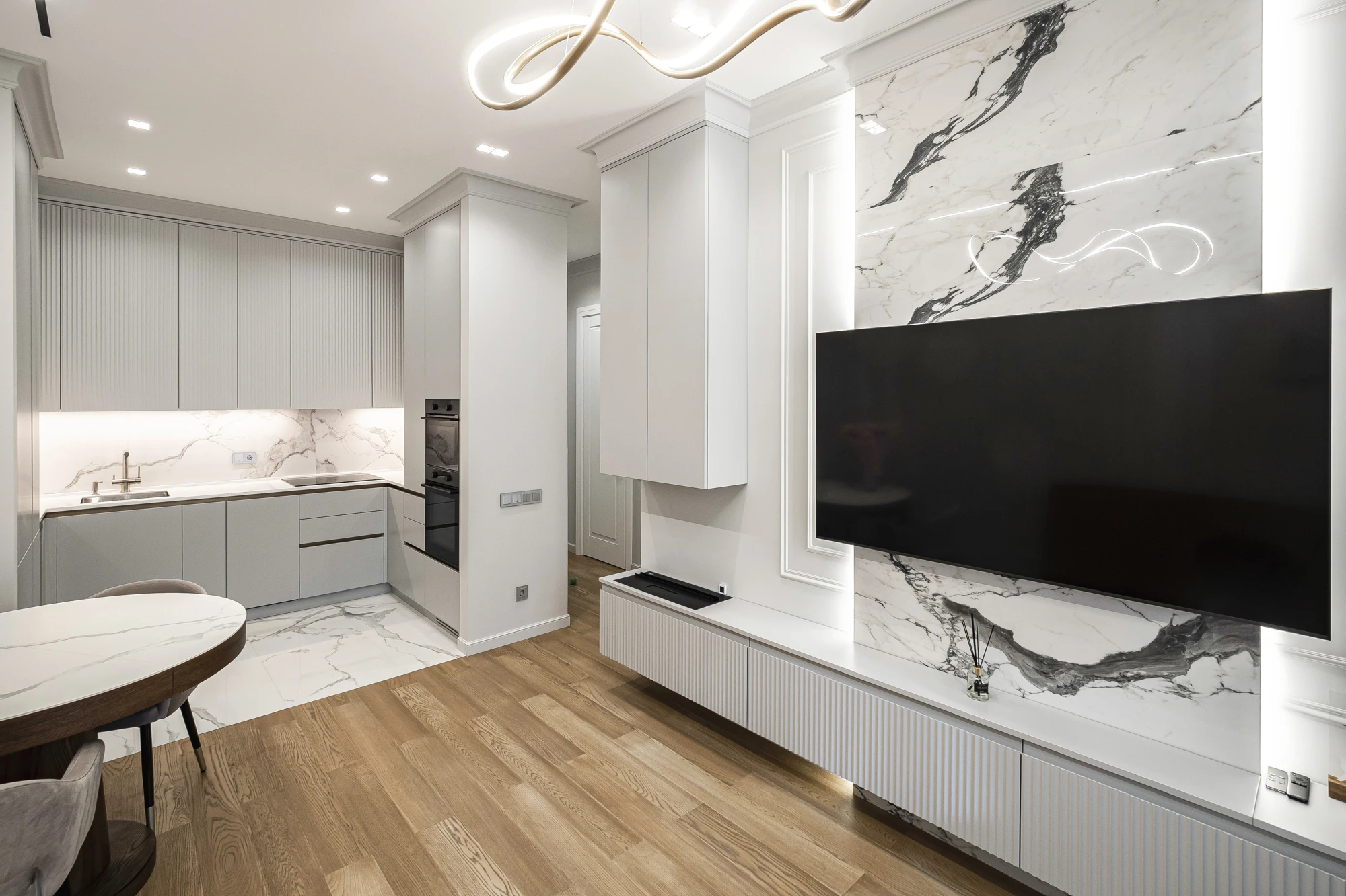 Дизайн кухни-гостиной в современном стиле Дизайн кухни-гостиной в современном стиле