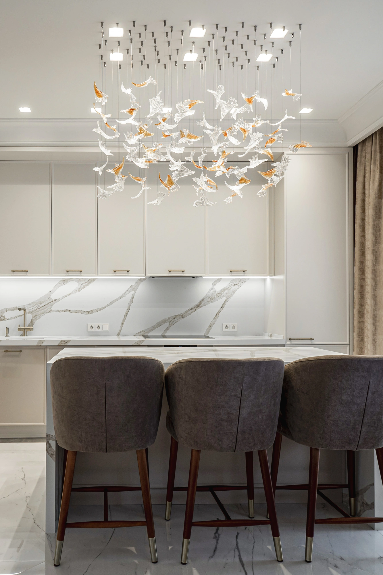 Остров кухни-гостиной Остров кухни-гостиной